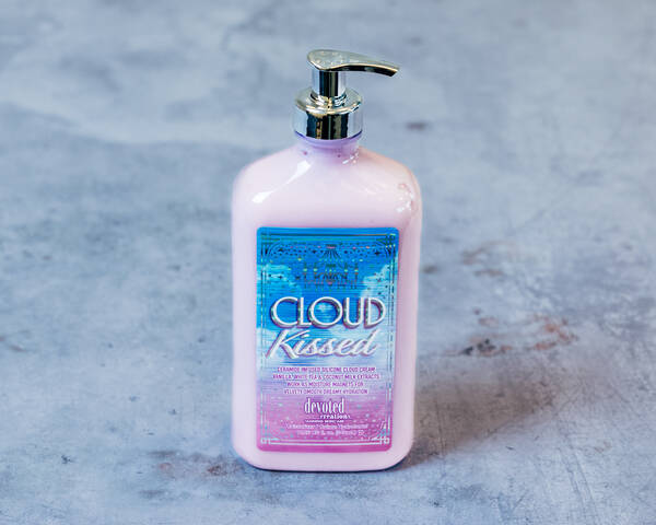 Devoted Creations Cloud Kisses